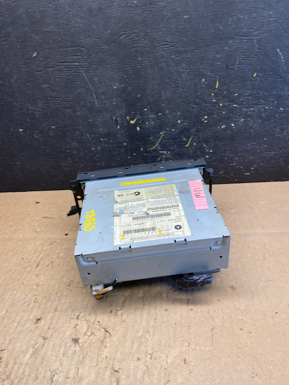 2007-2012 Chrysler Dodge Jeep Ram Radio CD MP3 AUX Receiver T5865 DG3