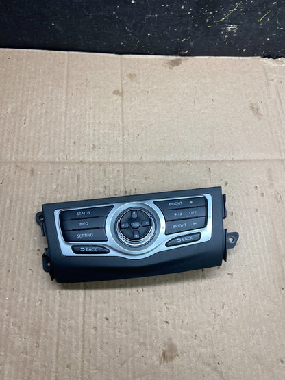 2009-2014 Nissan Murano AM FM Radio CD Control Panel Y2359 DG0