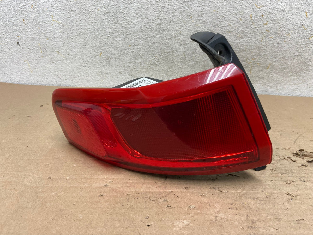 2010-2018 Lincoln Mkt Left Driver Lh Side Tail Light AI1123 LK0