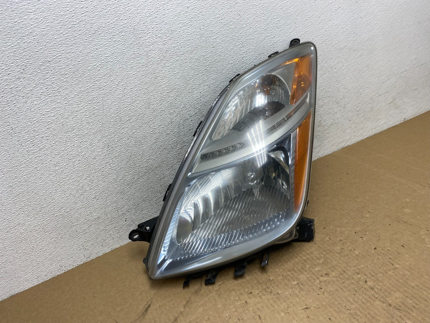 2006-2009 Toyota Prius Left Driver LH Side Blue Headlight Xenon Hid AG0533 DW2