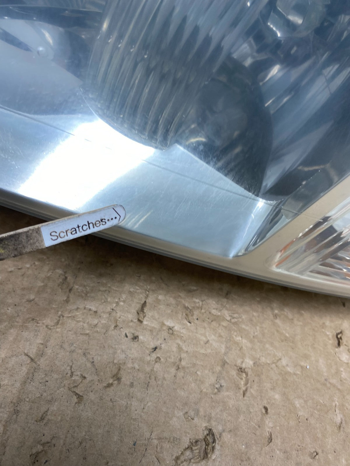 2004 - 2008 Mitsubishi Endeavor Headlight Left Driver Lh Side AF8141 DW3