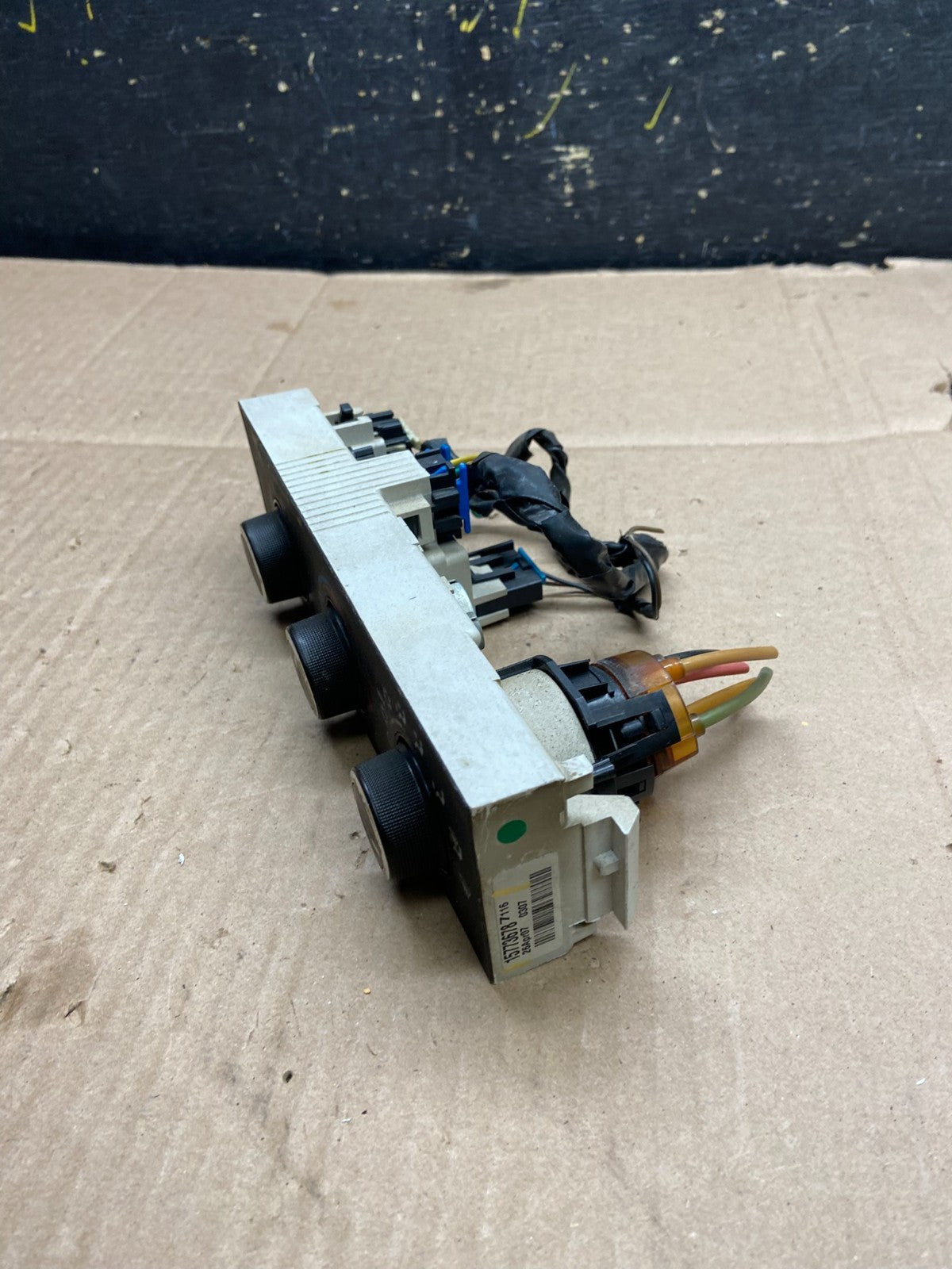 2008-2010 Chevrolet Express 1500 2500 3500 Climate Control Panel y2298 DG2