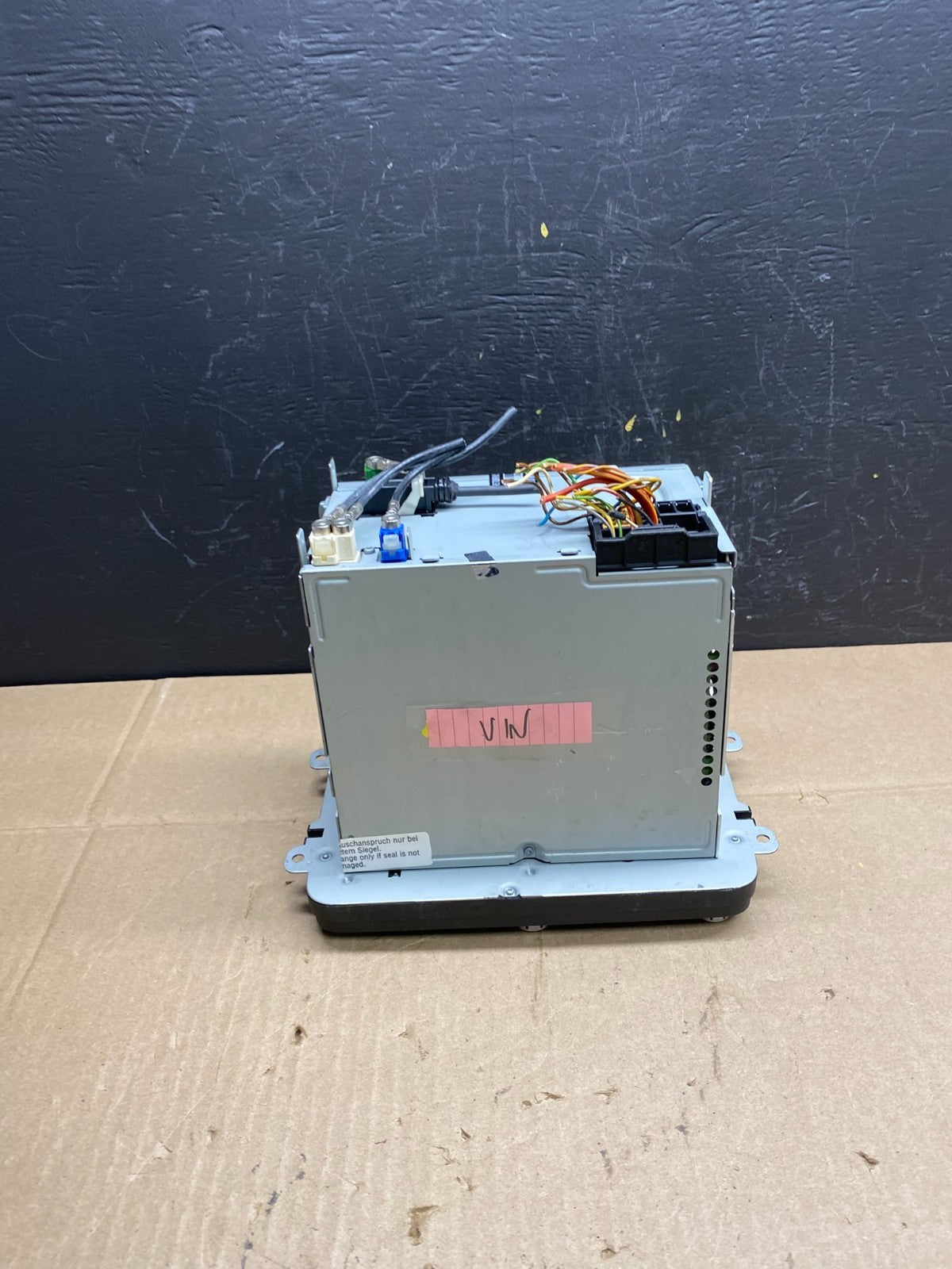 2013 to 2016 Volkswagen Jetta / CC Radio CD Player Receiver OEM ab9449 DG4
