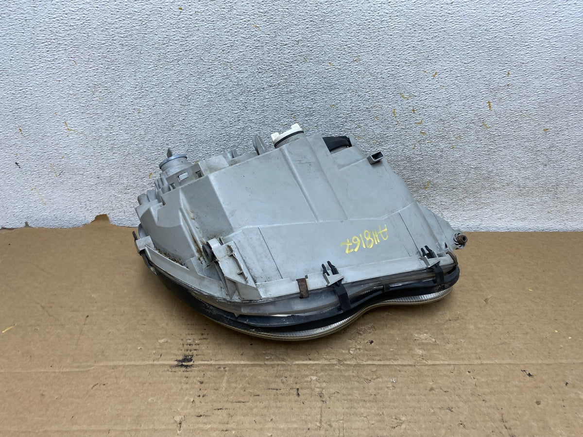 2005 to 2007 Mercedes-Benz C-Class Left Driver LH Side Headlight AH8167 DW5