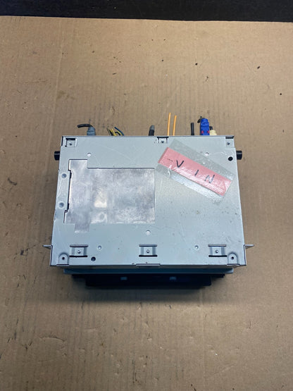 2012 to 2013 Land Rover Range Rover LR4 Radio Gps Cd Mechanism AE7719 DW4