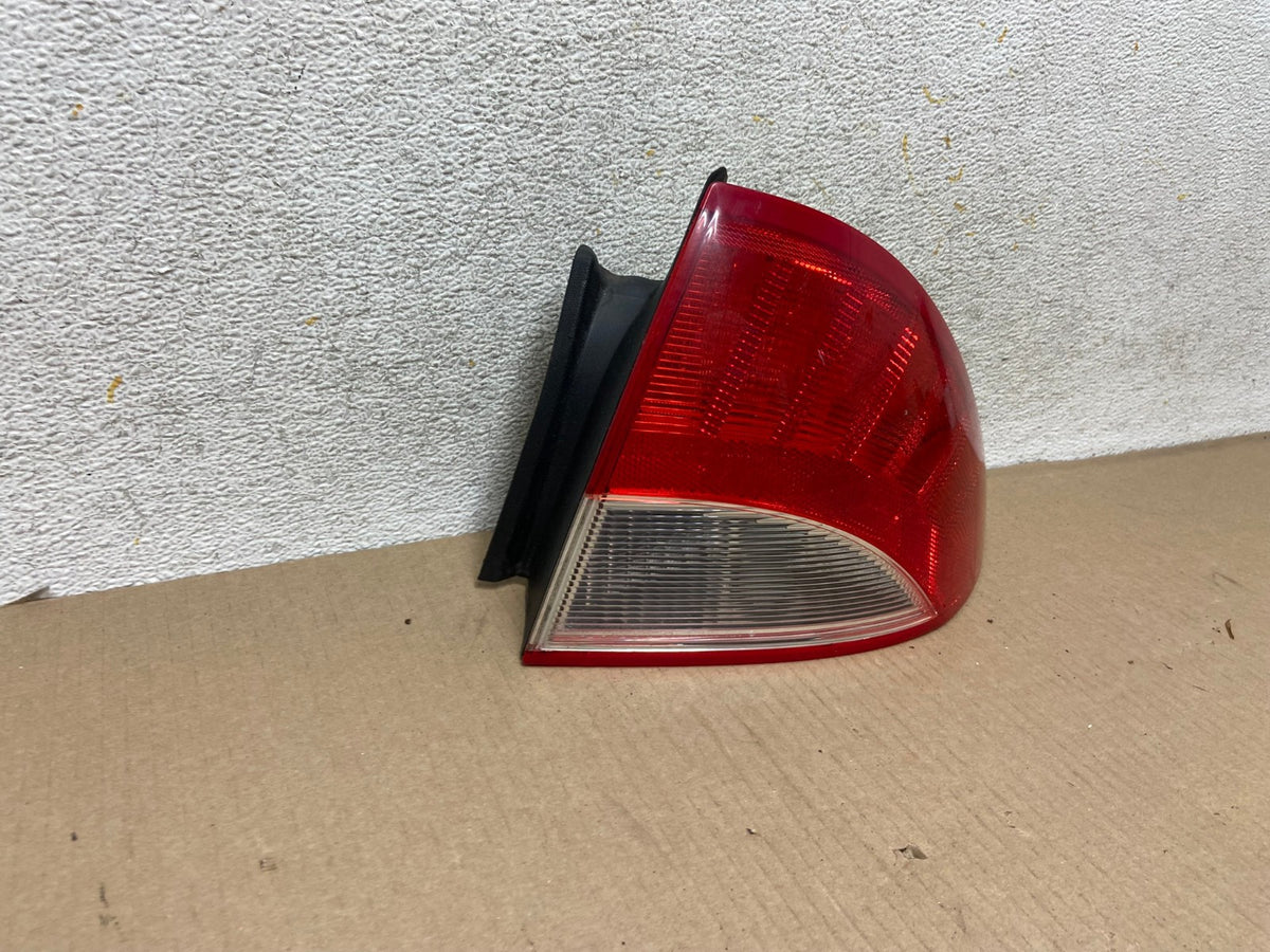 2010-211 Mercury Milan Right Passenger RH Side Tail Light AH5719 LK1