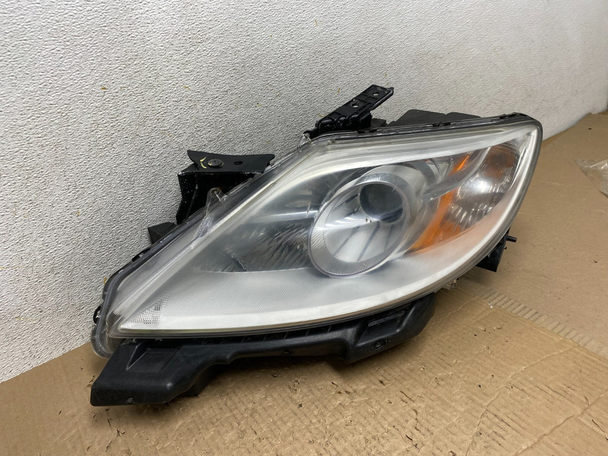 2010 - 2012 Mazda Cx9 Cx-9 Left Driver LH Headlight Halogen AI1347 DW2