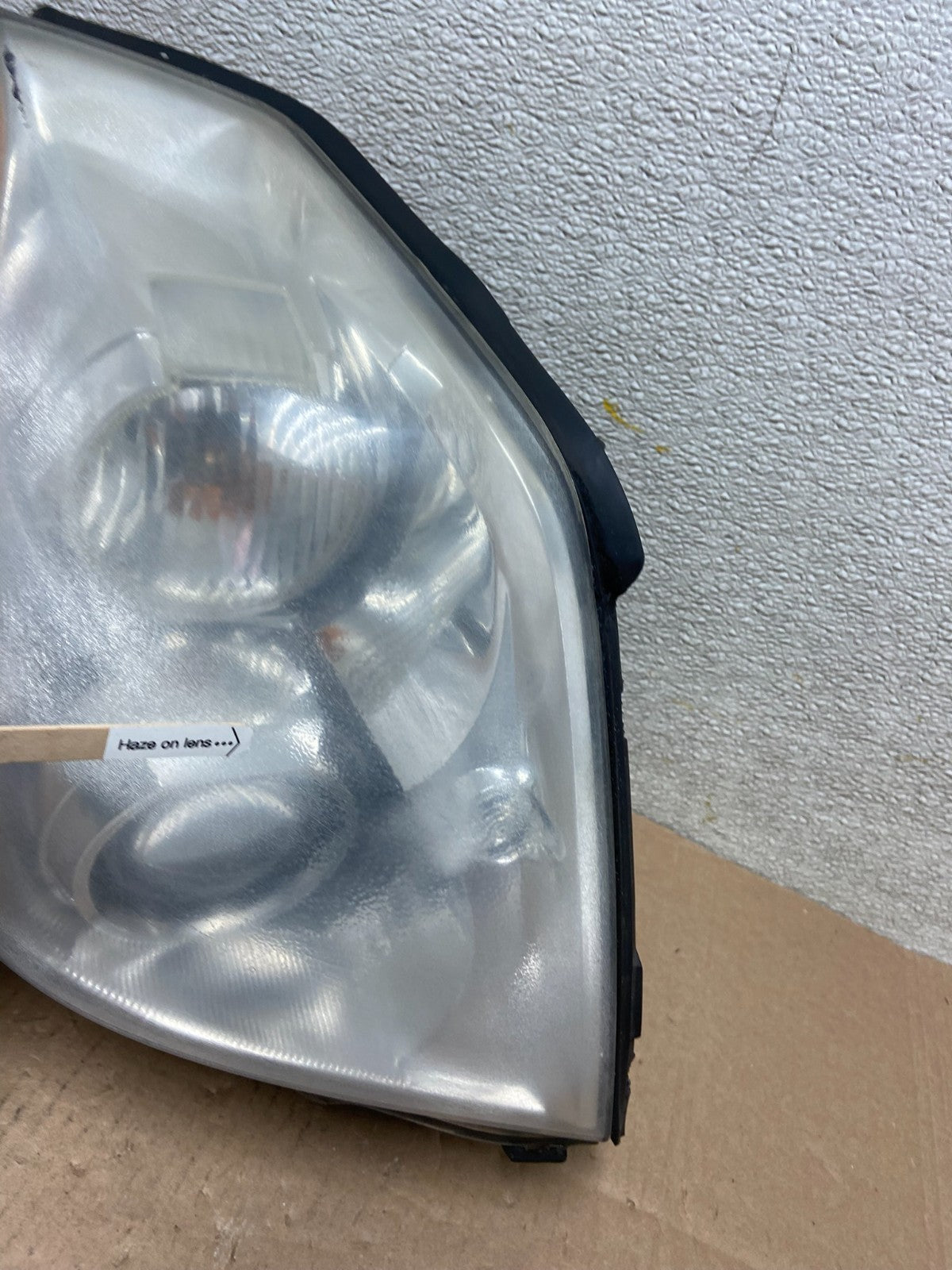 2006 to 2011 Cadillac DTS Right Passenger RH Side Xenon Hid Headlight OEM Y25614