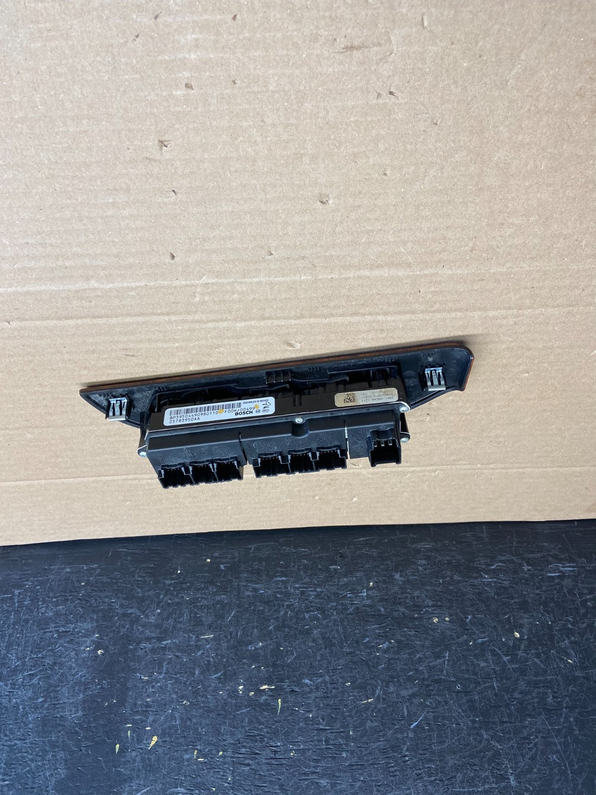 2007-2014 Cadillac Escalade Master Left Driver Power Window Switch AG5071 DG3