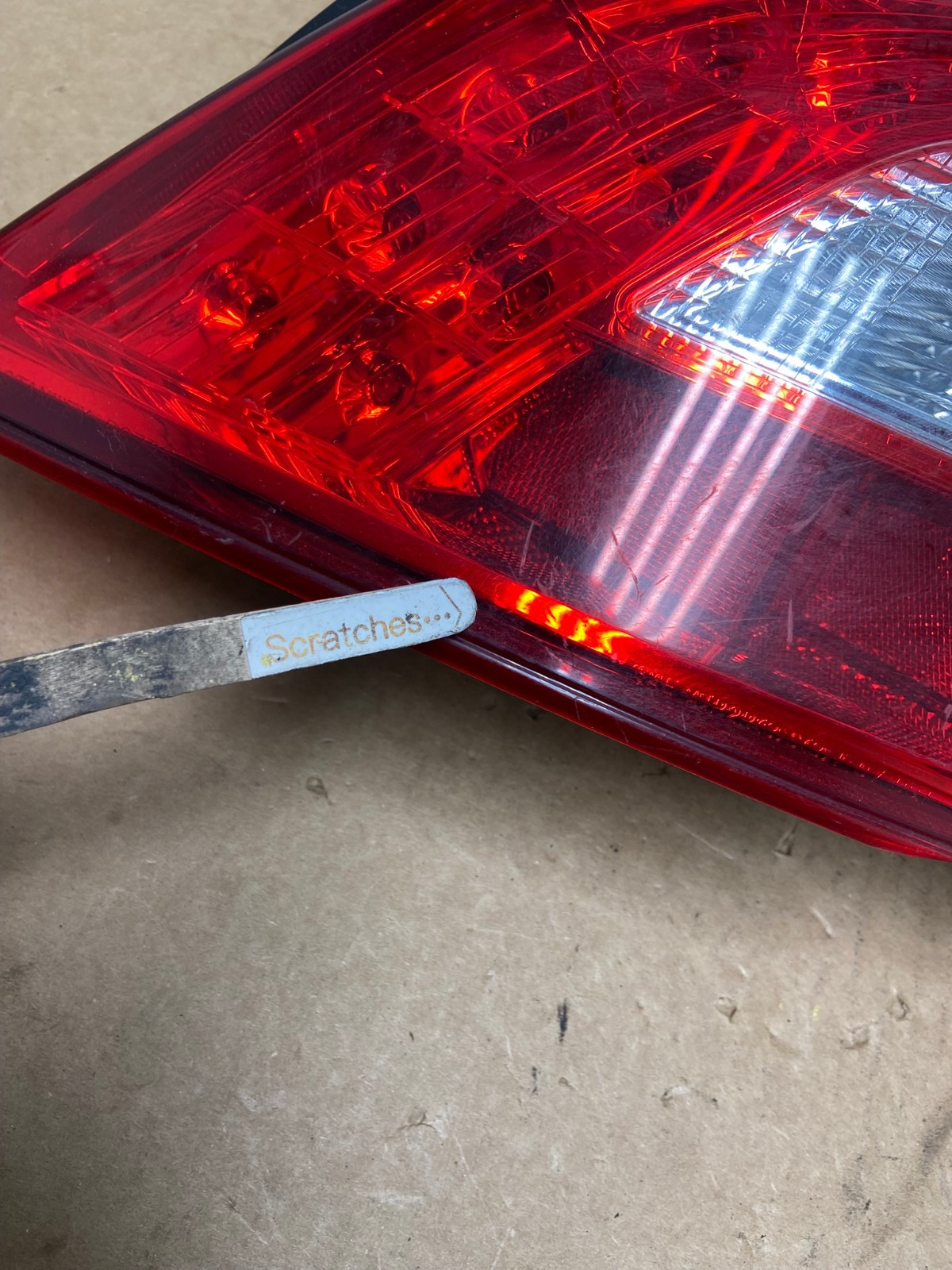 2009 2010 2011 Nissan Maxima Right Passenger RH Side Tail light AI3516 LK3