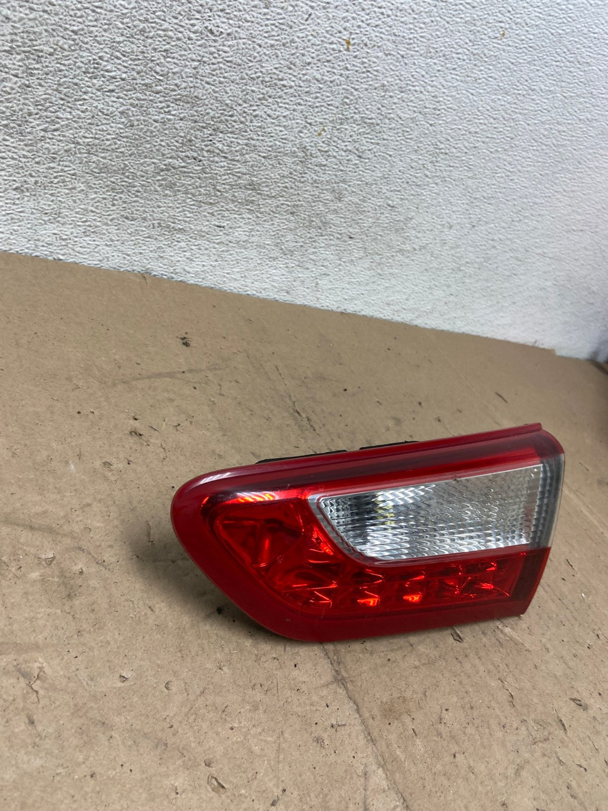 2013-2015 Infiniti JX35 QX60 Right Passenger LED Tail Light Inner AG4930 LK2
