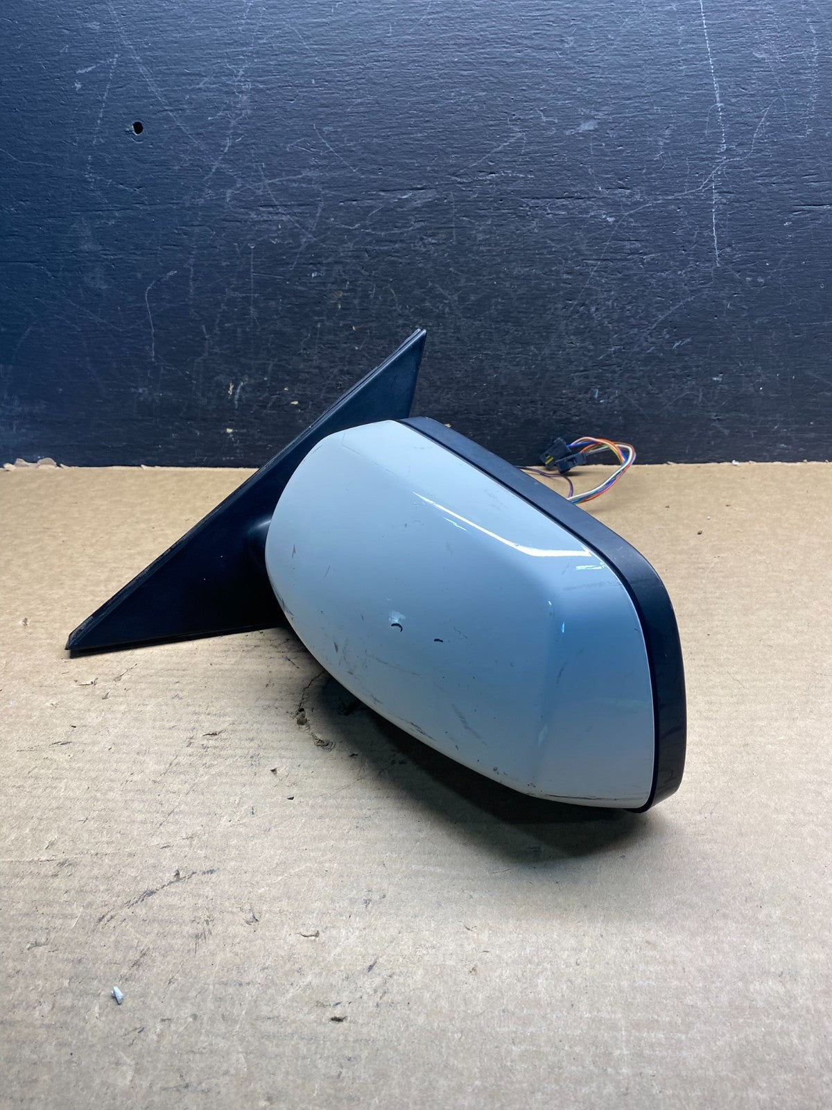 2004 to 2006 BMW 5-Series 525i 530i Left Driver LH Door View Mirror AD9929 DW2