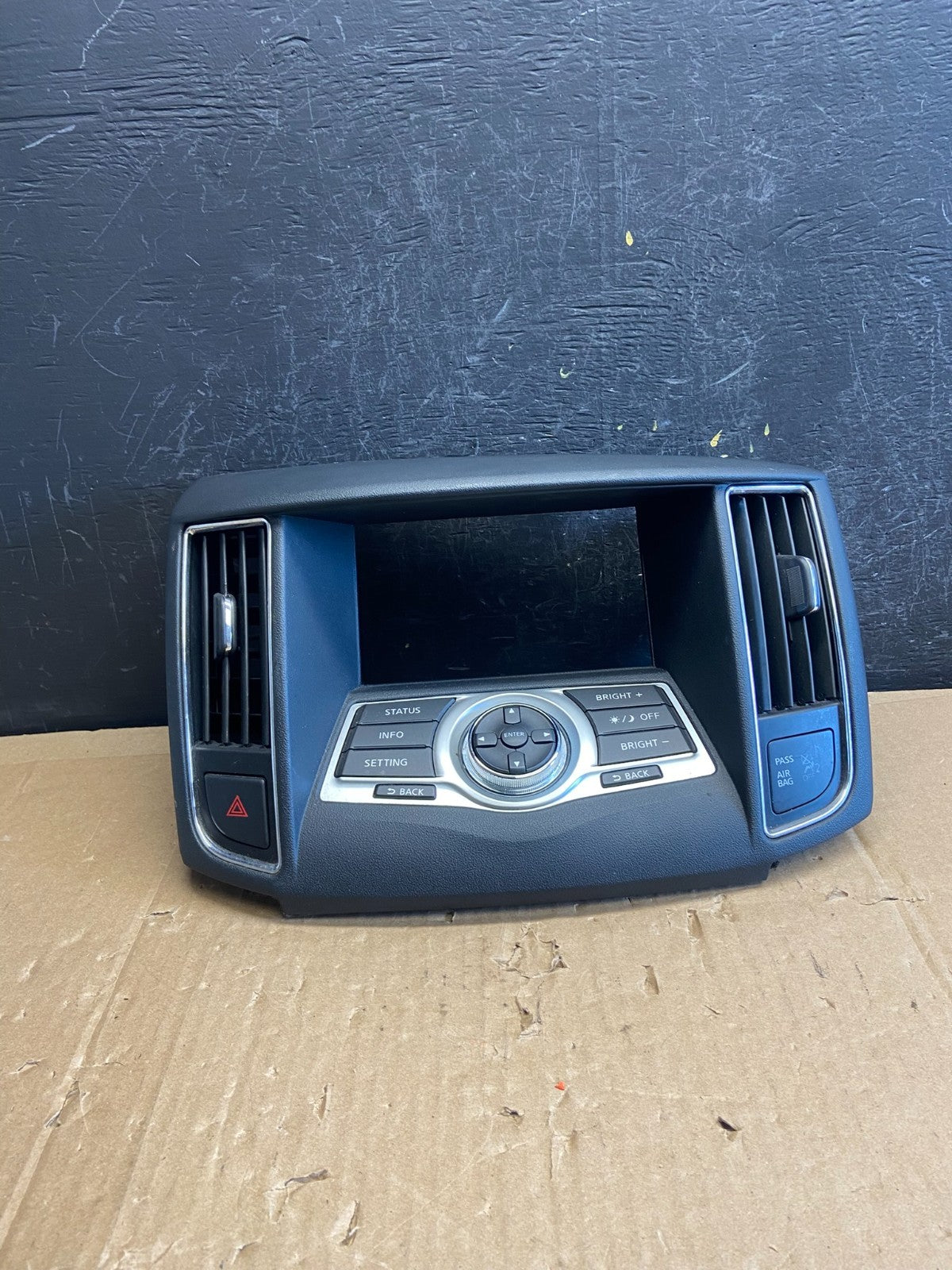 2011 2012 2013 Nissan Maxima Radio Audio Panel Control Bezel Trim AD2198 DG0