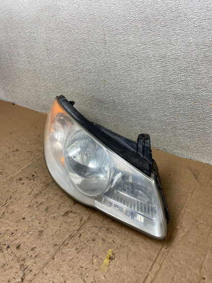 2007 2008 2009 2010 Hyundai Elantra Right Passenger Side Headlight AA43211