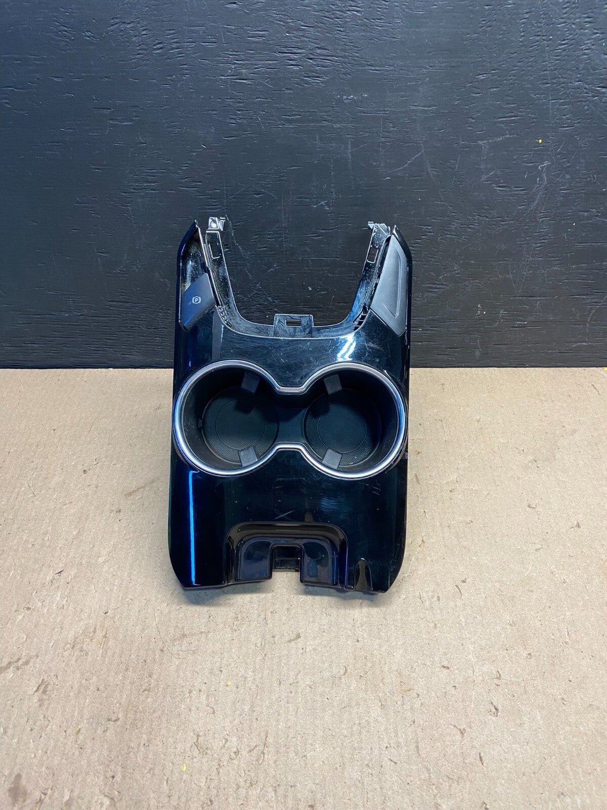 2013 to 2016 Ford Fusion Front Center Console Cup Holder Cupholder OEM F5093 DG10