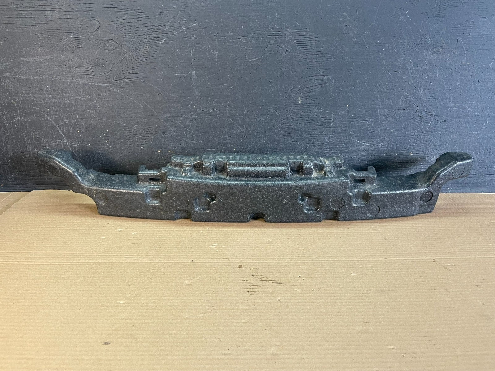 2015 to 2018 Kia Sedona Front Bumper Impact Absorber AF3415 PS0