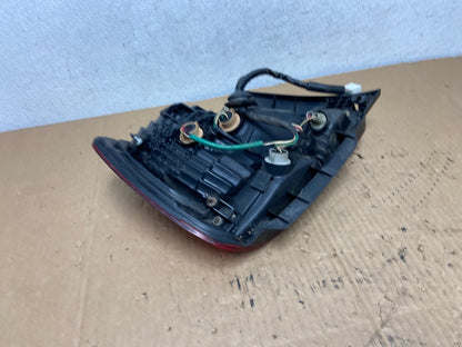 2001 - 2005 Lexus Gs300 Gs400 Gs430 Right Passenger Tail Light AD2383 LK6