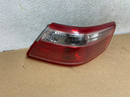 2007 2008 2009 Toyota Camry Right Passenger Side Tail Light AH4432 DW1
