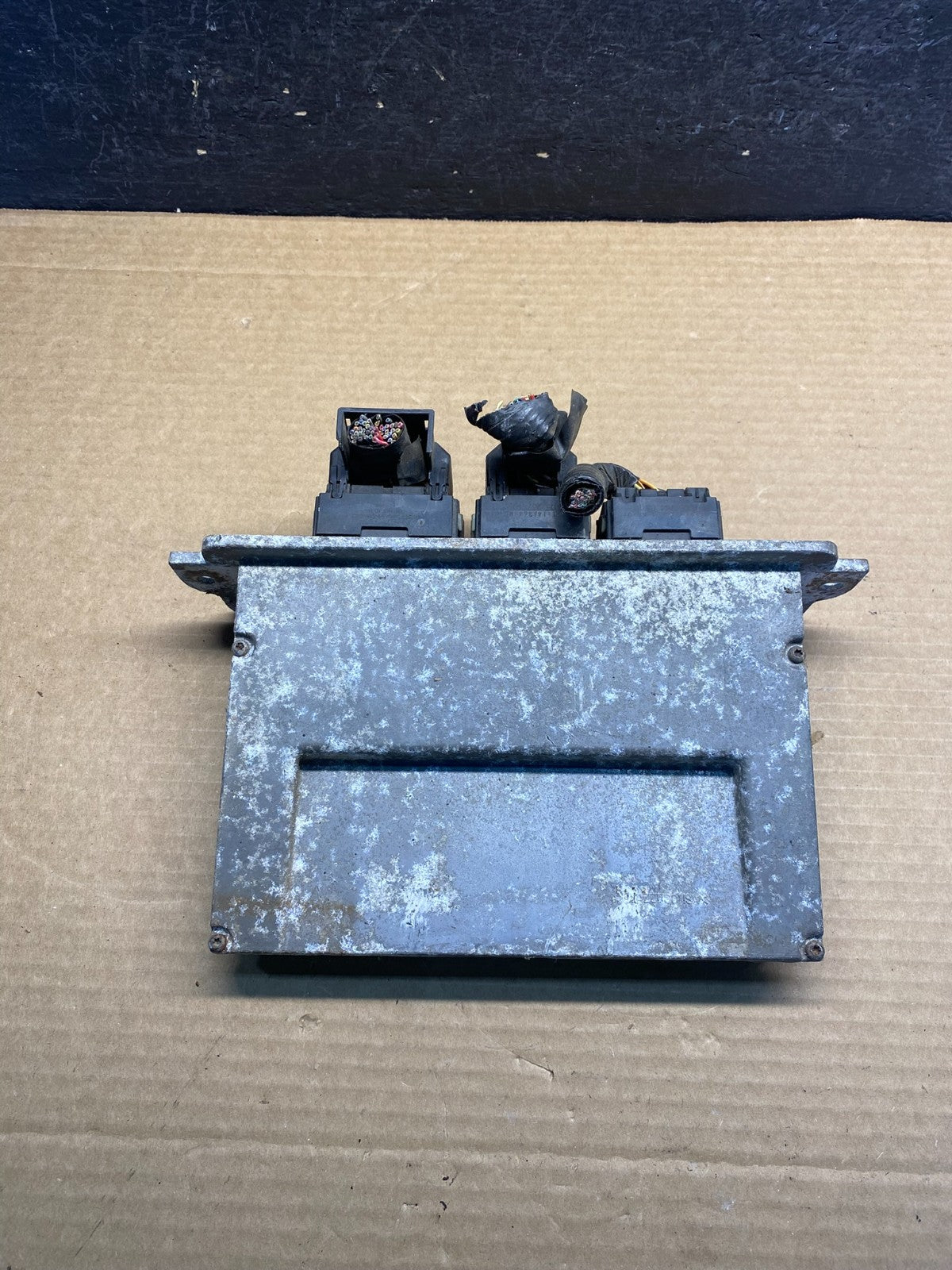 2006 Ford Mustang 4.0L Engine Control Computer Module 6r3a-12a650-cb AF4090 DW1