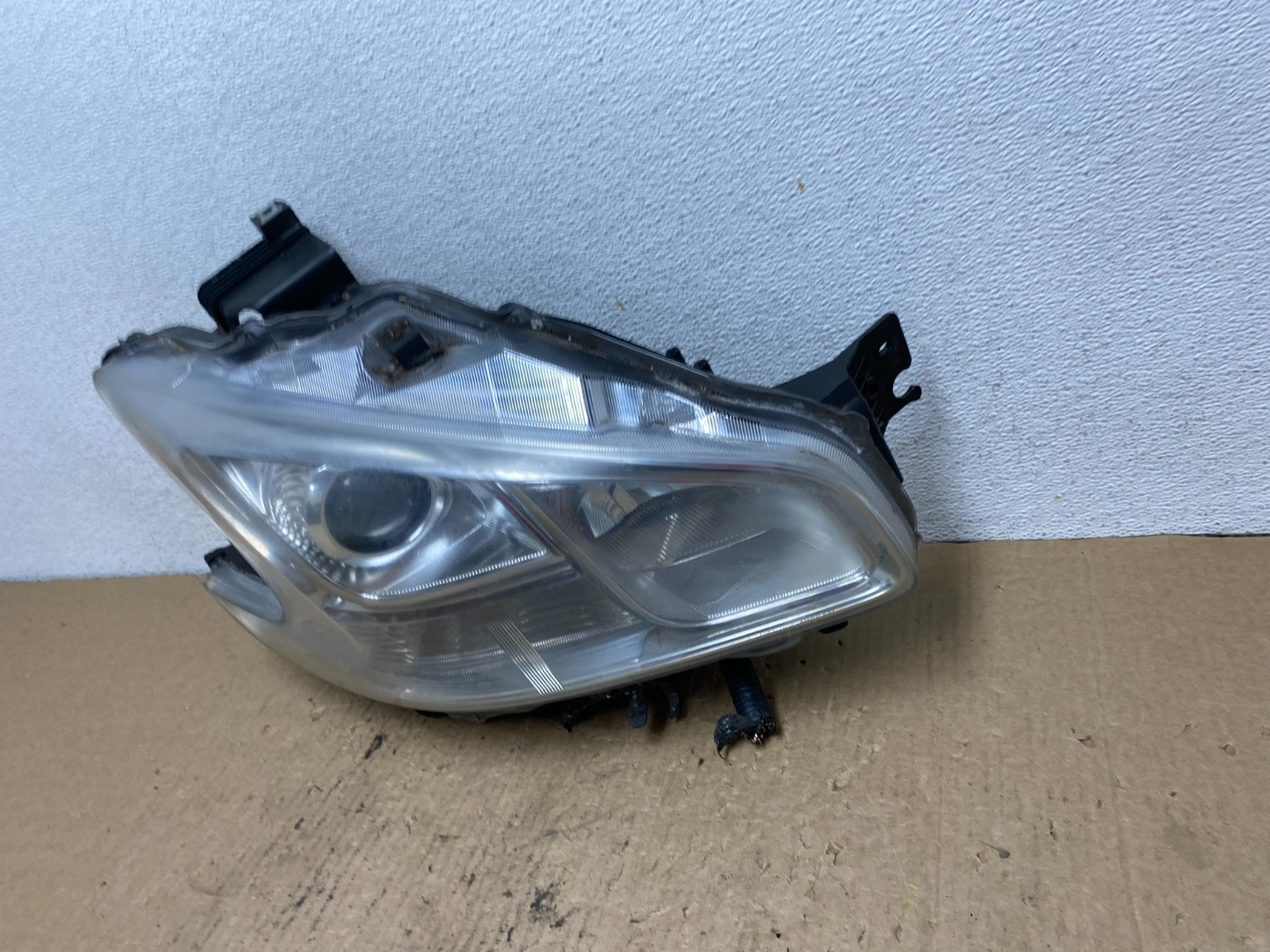 Halogen 2009-2014 Nissan Maxima Right Passenger Headlight AG3273 DW1
