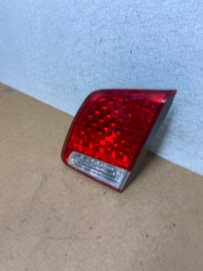 2011 2012 2013 Kia Sorento Right Passenger Inner Tail Light AE3022 LK1