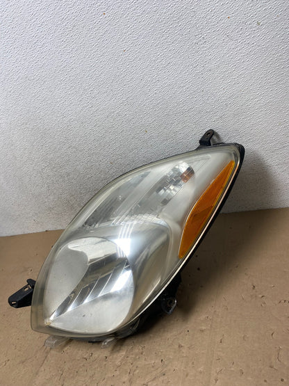 2006-2008 Toyota Yaris Hatchback Left Driver Halogen Headlight AG5449 DW1