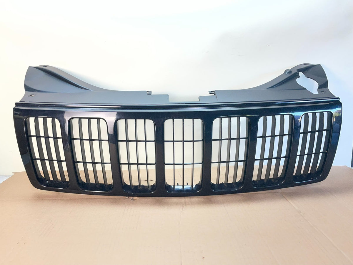 2005 2006 2007 Jeep Grand Cherokee Front Upper Grill Grille AI0615 DG0