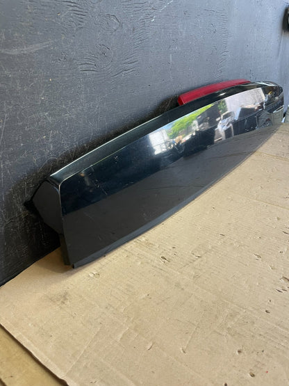 2007-2014 Chevrolet Tahoe Suburban Yukon Spoiler Wing 3rd Brake Light AD8568 DG2