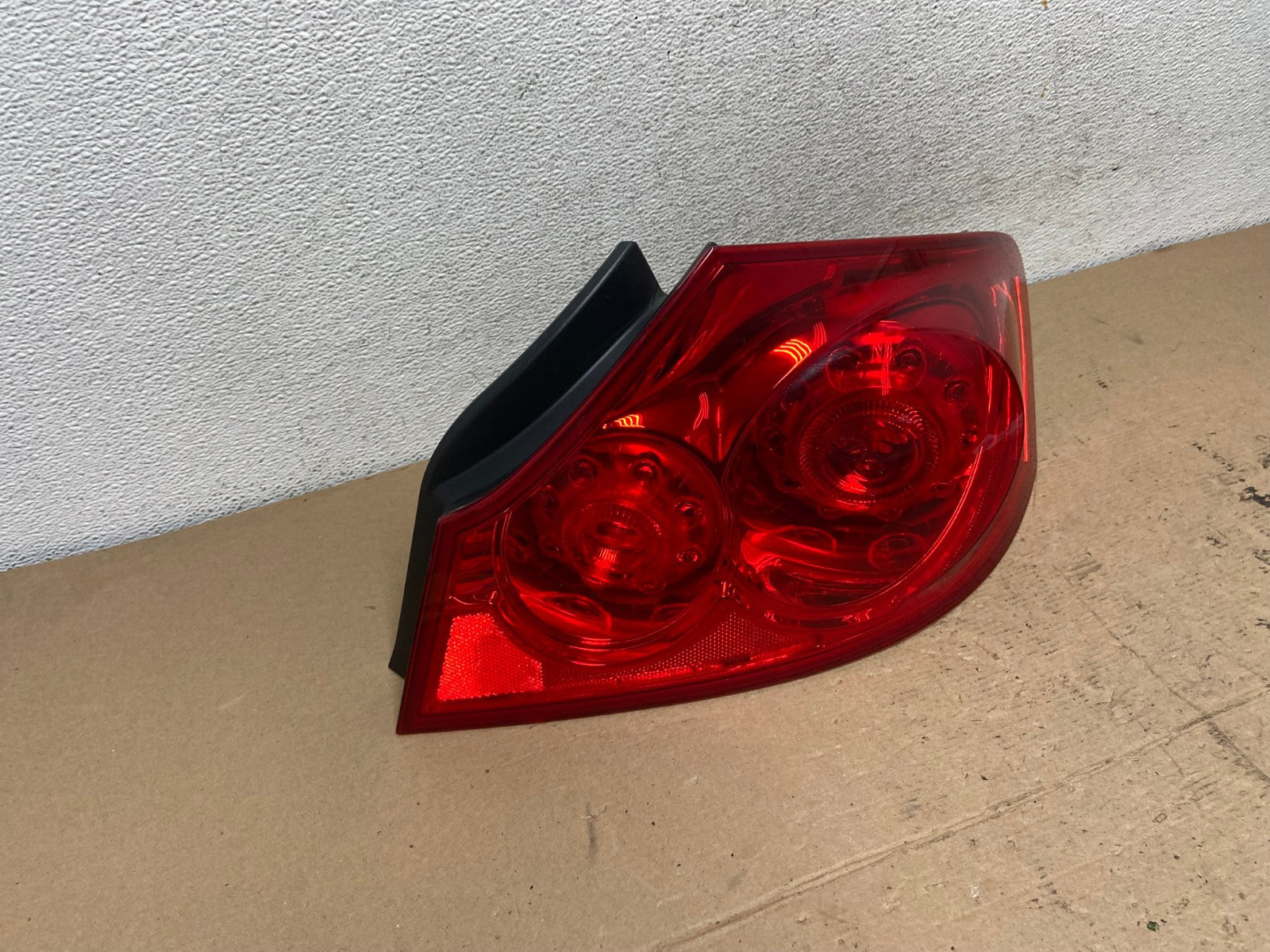2007 to 2013 Infiniti G35 G37 Sedan Right Passenger Rh Tail Light AF4875 LK2