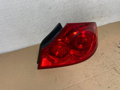 2007 to 2013 Infiniti G35 G37 Sedan Right Passenger Rh Tail Light AF4875 LK2