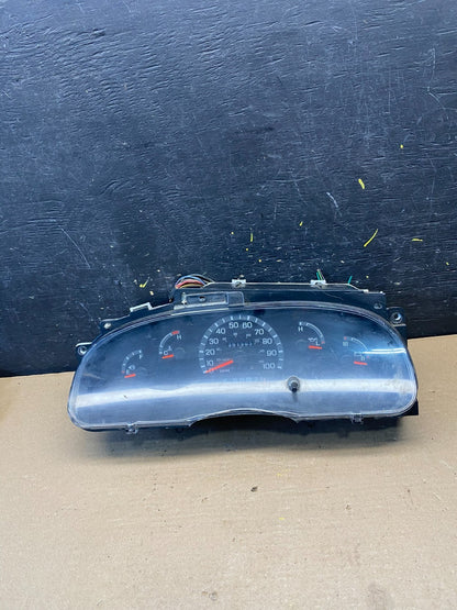 2001-2002 Ford Econoline E250 E350 Van Speedometer Instrument Cluster S6370 DG0
