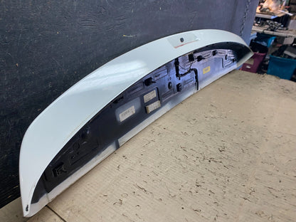 2009 to 2014 Volkswagen Routan Rear Spoiler OEM X8250 PS8