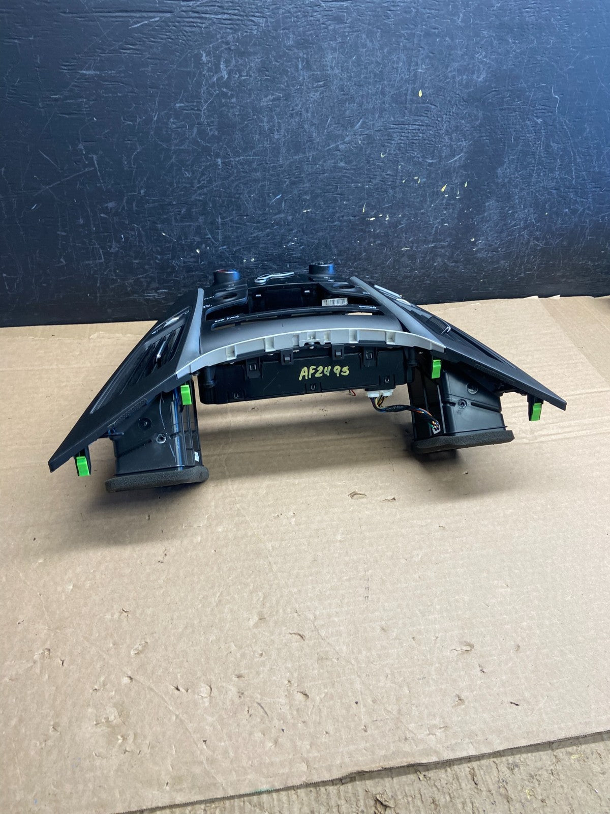 2011 - 2014 Hyundai Sonata Center Radio Climate Control Air Vent Bezel AF2495 DG3