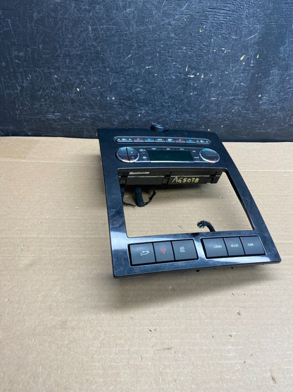 2007 - 2014 Ford Expedition Temperature Climate Control w/ Radio Bezel AG5078 DG2