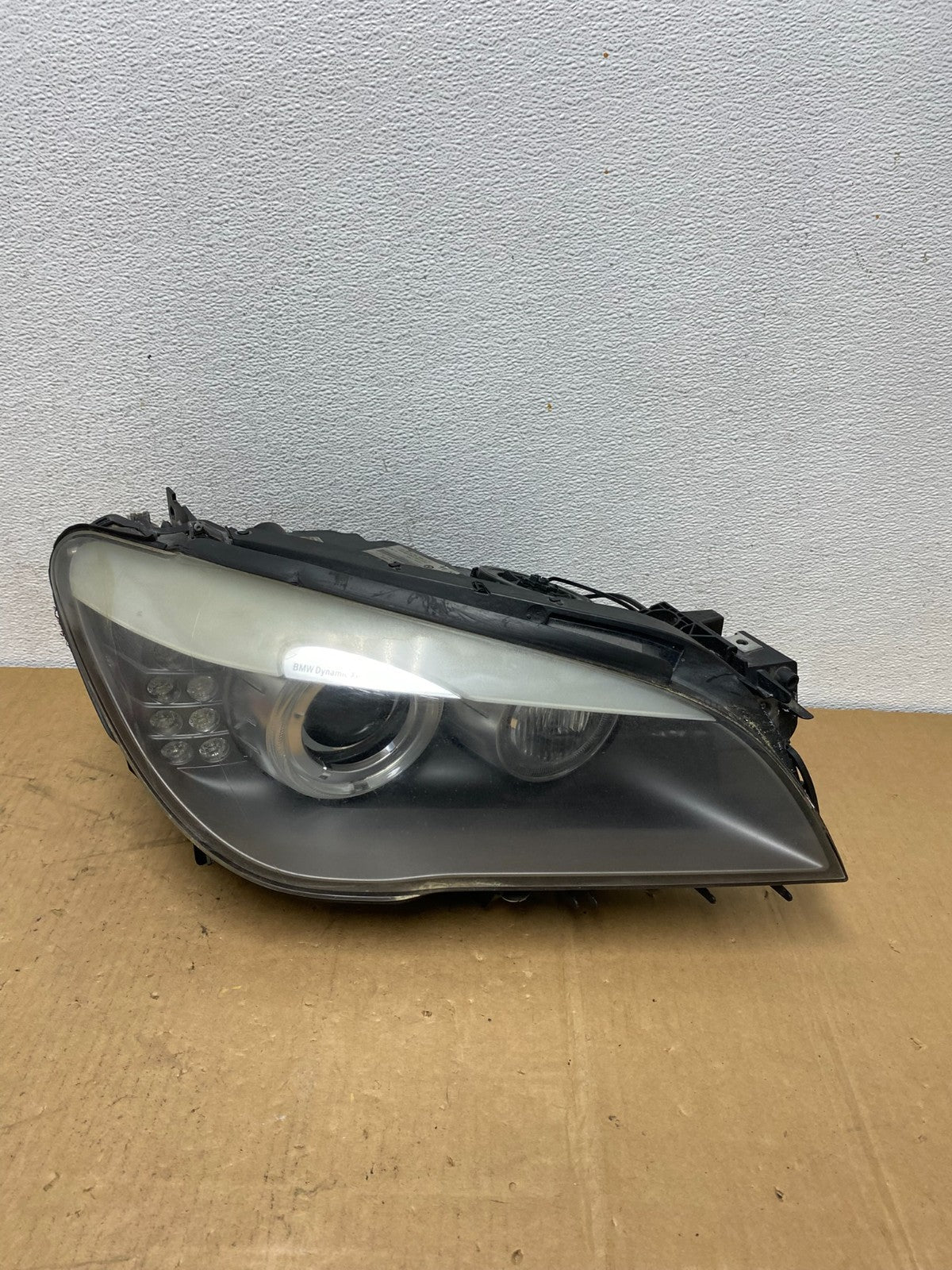 2009-2012 BMW 7-Series 740i 750i Right Passenger Xenon HID Headlight AC86090