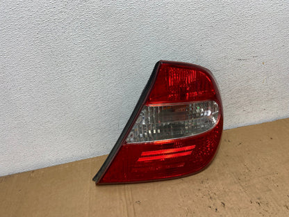 2002 2003 2004 Toyota Camry Tail Light Right Passenger Rh Side AD3251 LK2