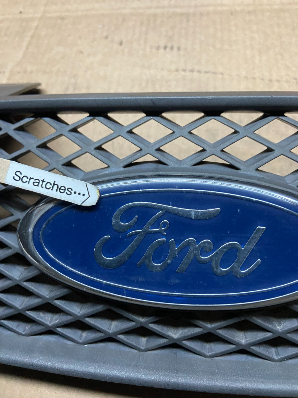 2004 to 2007 Ford Taurus Front Grill Grille OEM y9415 DG3