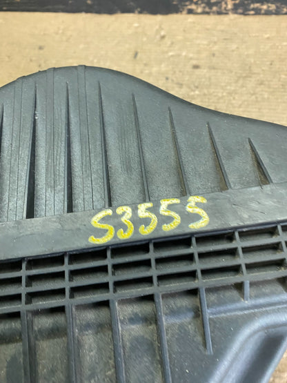 2014 2015 2016 Kia Cadenza 3.3L Air Filter Intake Housing S3555 DG9