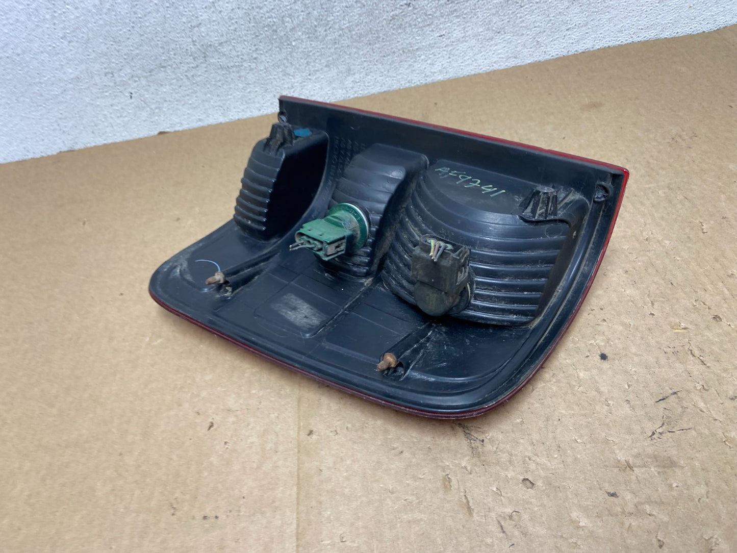2004 to 2008 Ford F150 F-150 Left Driver LH Side Tail Light AF9741 DW5