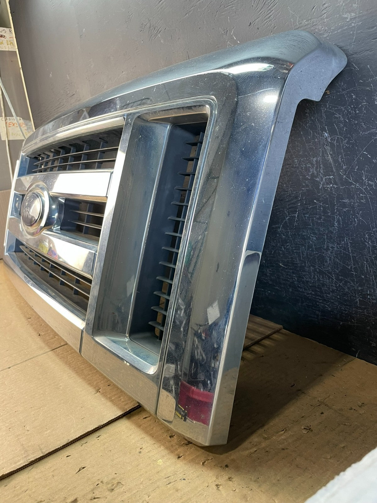 2008 to 2014 Ford Econoline E150 E250 Front Upper Chrome Grill Grille ad0272 DG1