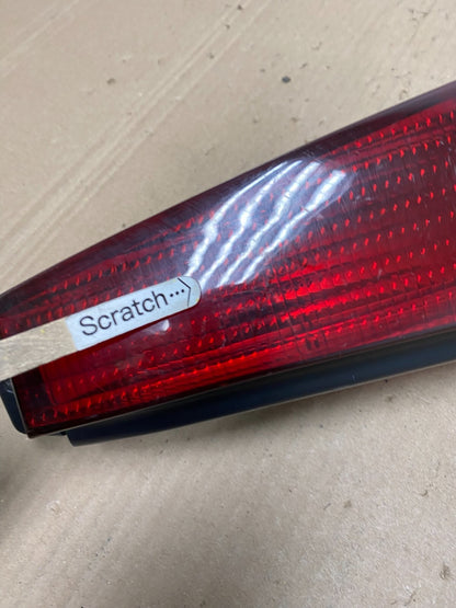 1986 - 1991 Ford Taurus Wagon Right Passenger RH Side Tail Light i8647 DG Oem4
