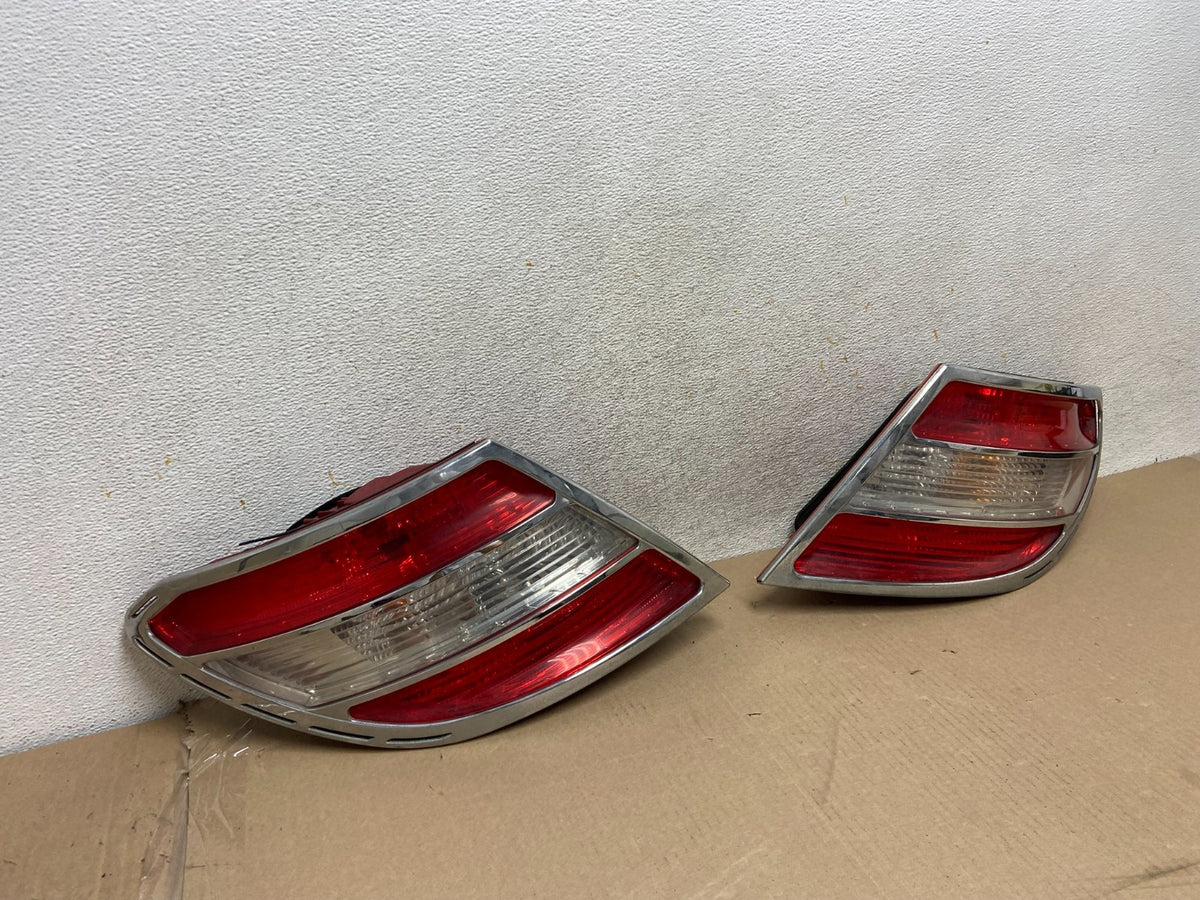 2008 2009 2010 2011 Mercedes C-Class Left+Right Side Tail Lights AH6676 DW1