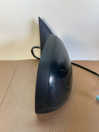 2003-2006 Chevrolet Tahoe Suburban Right Passenger Heated Mirror AG7751 DW9