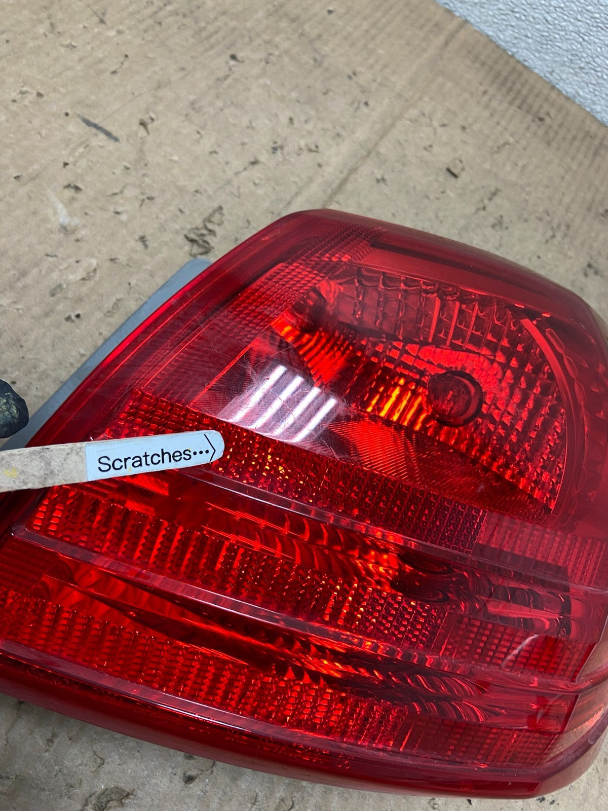 2008 to 2015 Nissan Rogue Right Passenger Rh Side Tail Light Oem AA7027 LK3