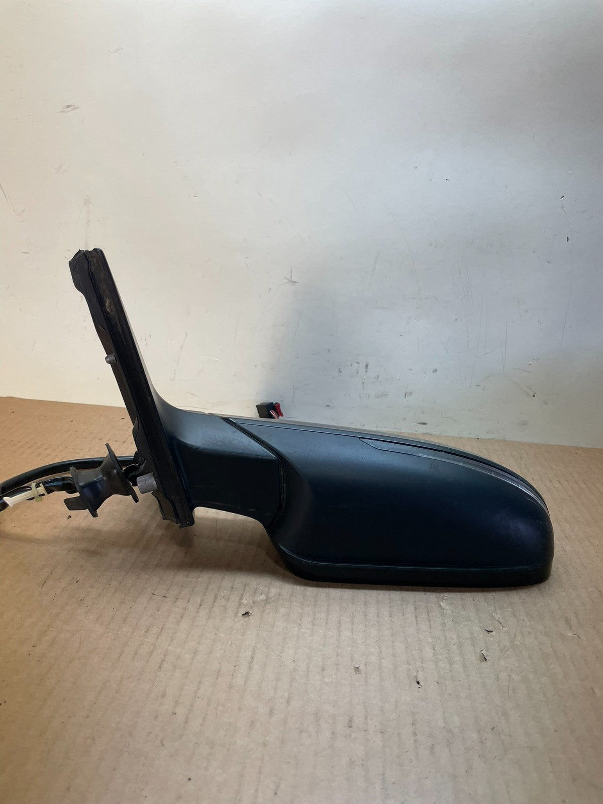 2009 to 2014 Audi A4 Left Driver LH Side View Door Turn Signal Mirror aj1136 DG3