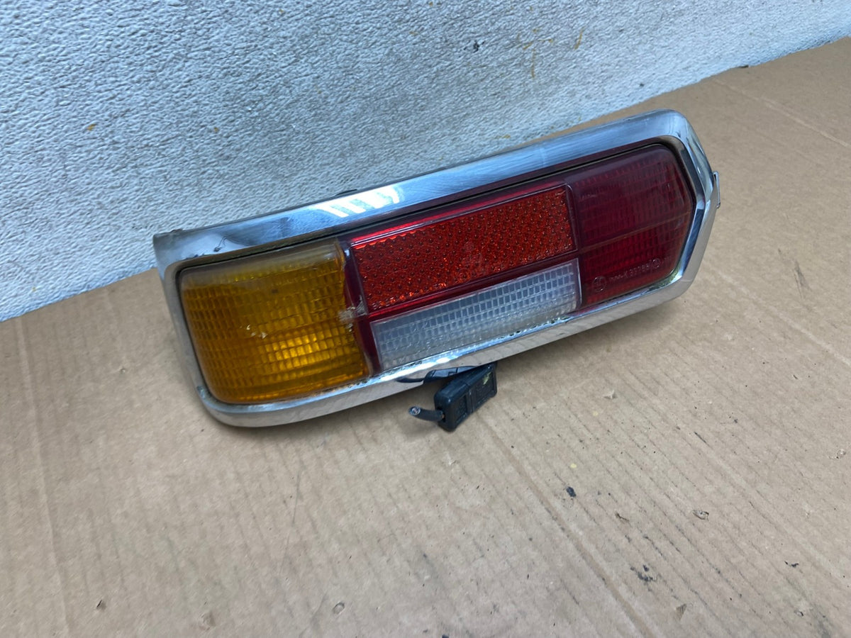 Mercedes W108 W109 280SE 280SEL 300SE 300SEL Left LH Side Tail Light AI8451 LK2