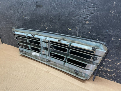 2004 to 2006 Kia Optima Front Grille Grill AA91146