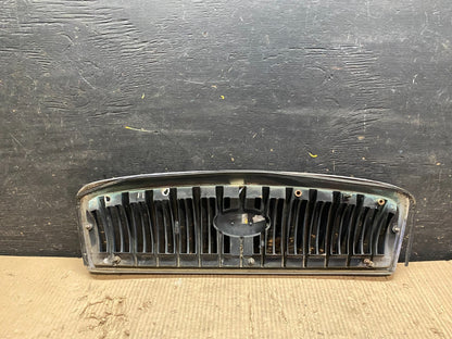 2001 to 2005 Hyundai Sonata Front Upper Grille Grill Bumper V4329 OEM GD6