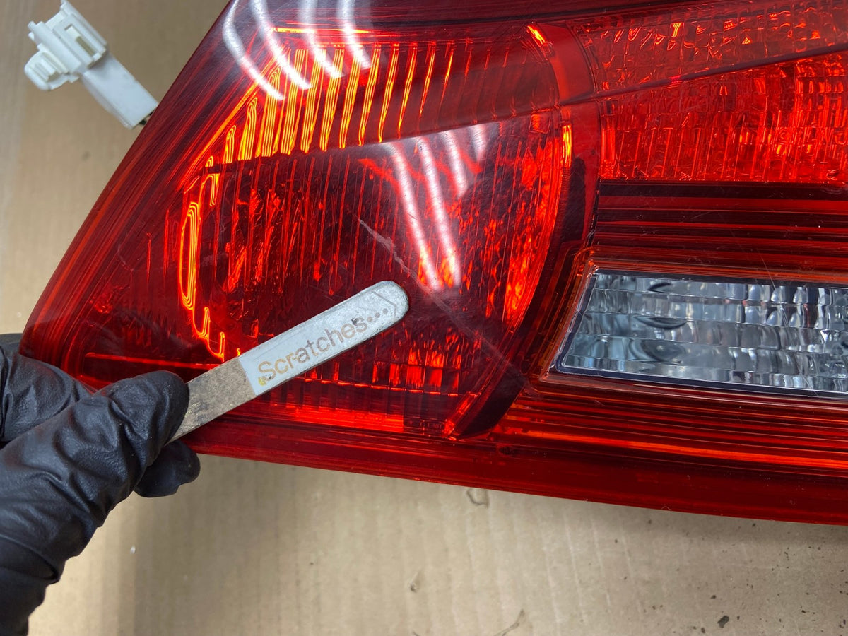 2006 - 2008 Lexus Is250 Is350 Right Passenger RH Inner Tail Light AH3027 LK3