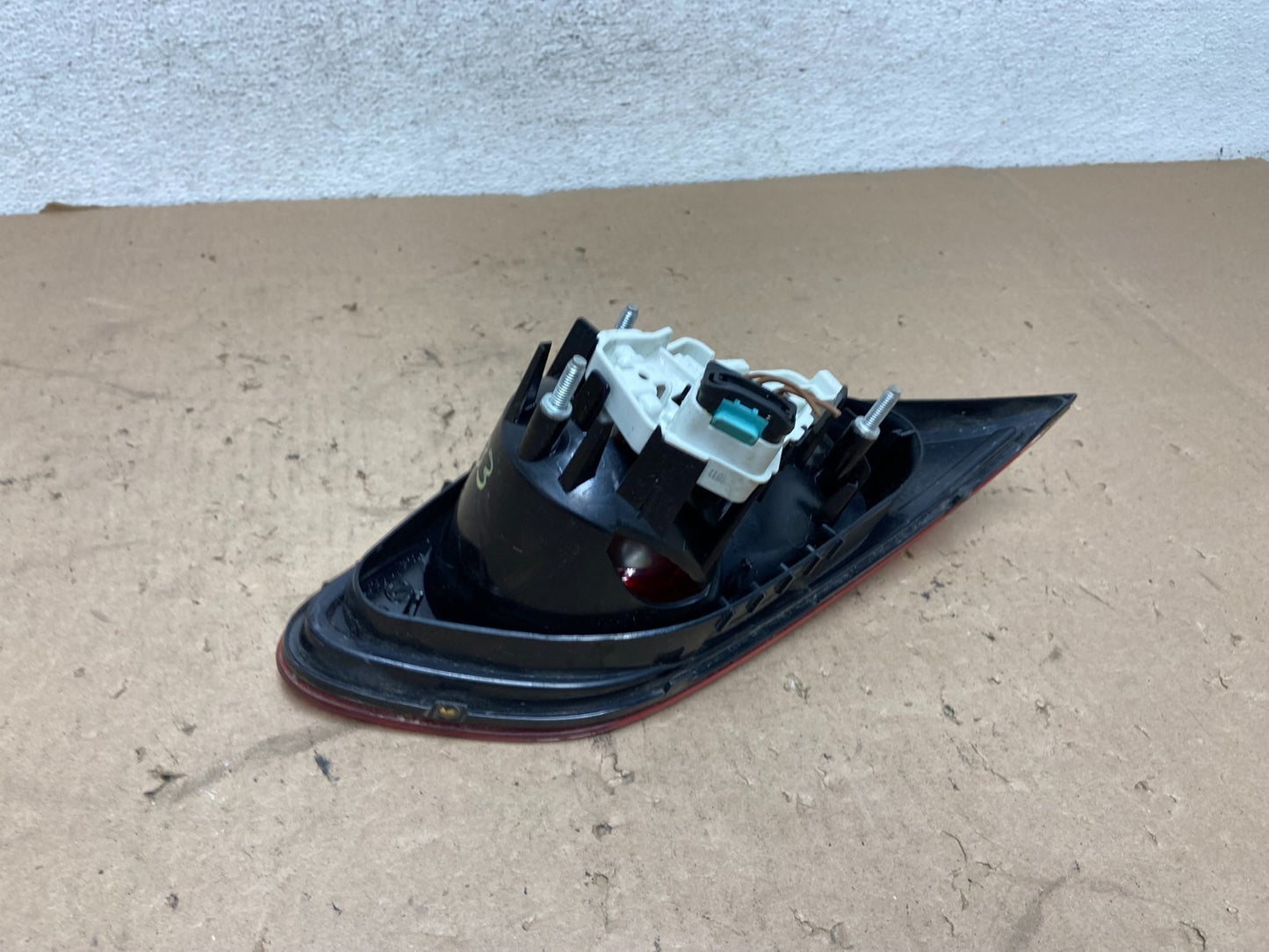 2009-2012 Volkswagen CC Right Passenger RH Side Tail Light Inner Trunk AG43334
